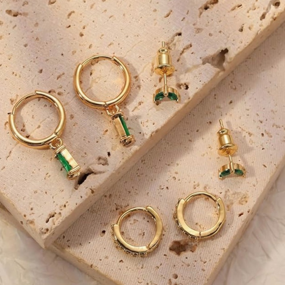 NEW 14k Gold Plated Earrings Set - Picture 3 of 3